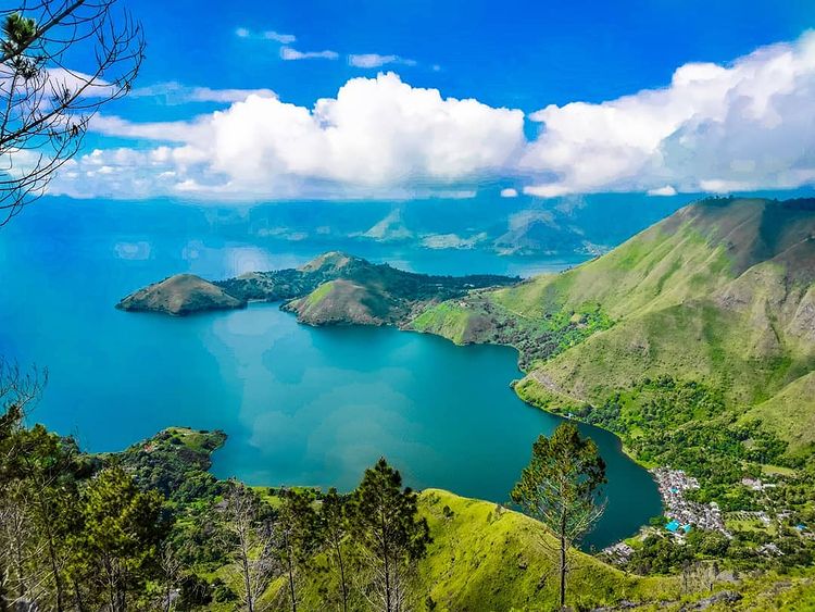 5 Danau Vulkanik Terindah di Dunia Pemandangan Memukau