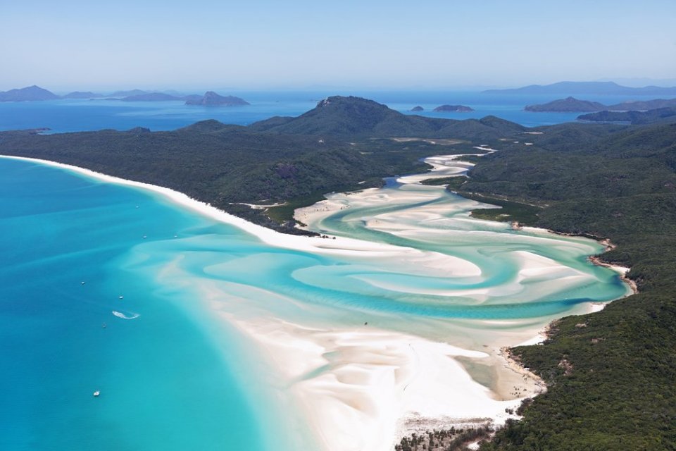 10 Pulau Terindah Pasifik Selatan Pantai Eksotis, Laut Jernih