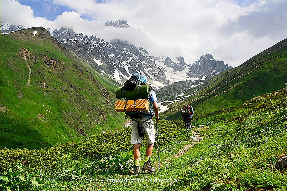 Rute Hiking Baru yang Menghubungkan Eropa dan Asia, Mau Coba? | SUPERLIVE Rute Hiking Baru yang Menghubungkan Eropa dan Asia, Mau Coba? | SUPERLIVE