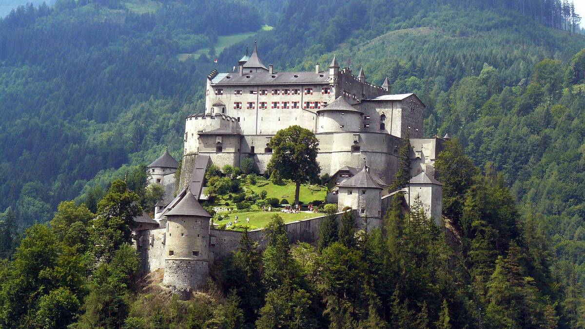 Wisata Kastil Terindah di Jerman Sejarah, Arsitektur, dan Alam