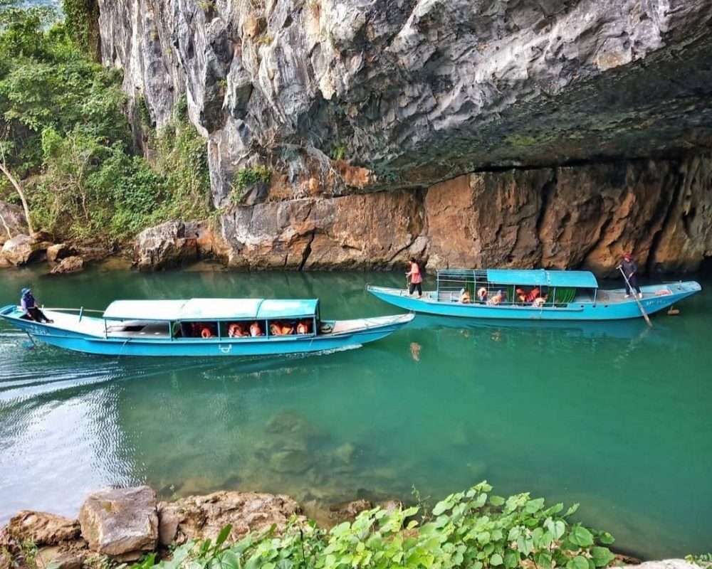 Wisata Gua Terunik di Dunia, Formasi Alam Spektakuler dan Misterius