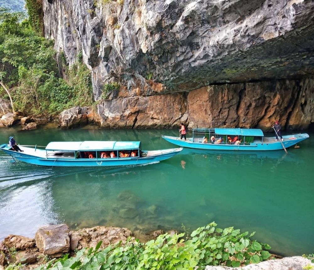 10 Destinasi Gua Paling Menantang di Dunia 10 Destinasi Gua Paling Menantang di Dunia