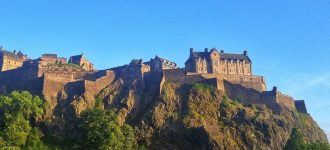 Menaklukkan Kastil Edinburgh Kisah Megah Skotlandia