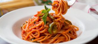 Belajar Pasta di Dapur Nenek Italia, Tradisi yang Masih Hidup Warisan Kuliner Abadi