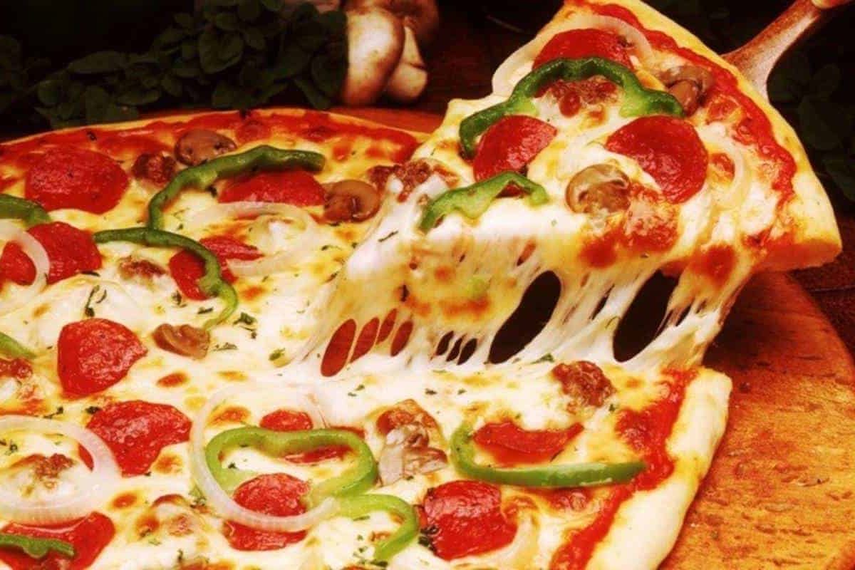 Pizza Napoli Asli, Rasa Otentik Italia Petualangan Kuliner yang Wajib Dicoba