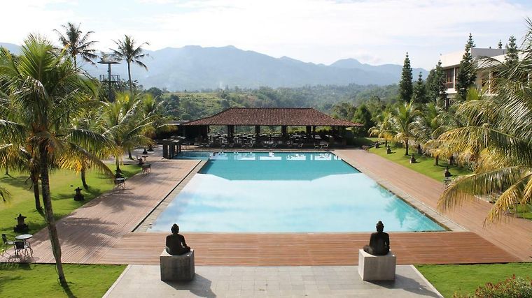 Staycation di Puncak dengan biaya di bawah Rp300 ribu Liburan Hemat dan Seru!