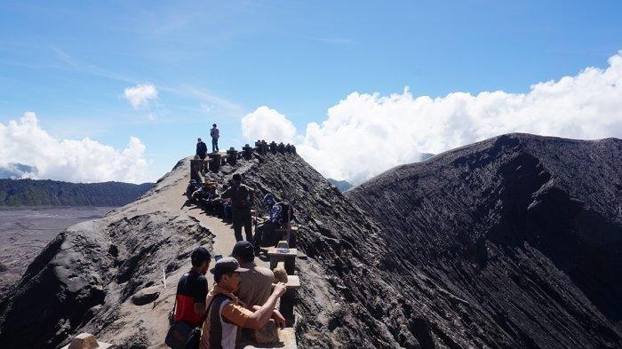 Tiket Wisata Gunung Bromo | Nahwa Tour Menikmati pemandangan Bromo tanpa ikut tur mahal